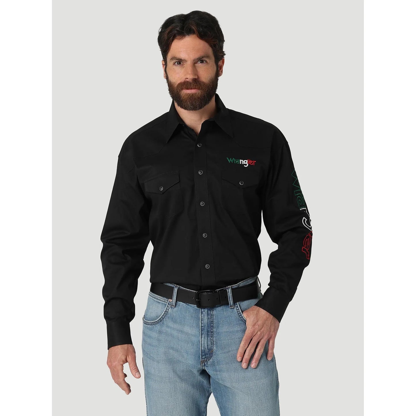 Wrangler Men's Logo LS Button Down Solid Shirt
