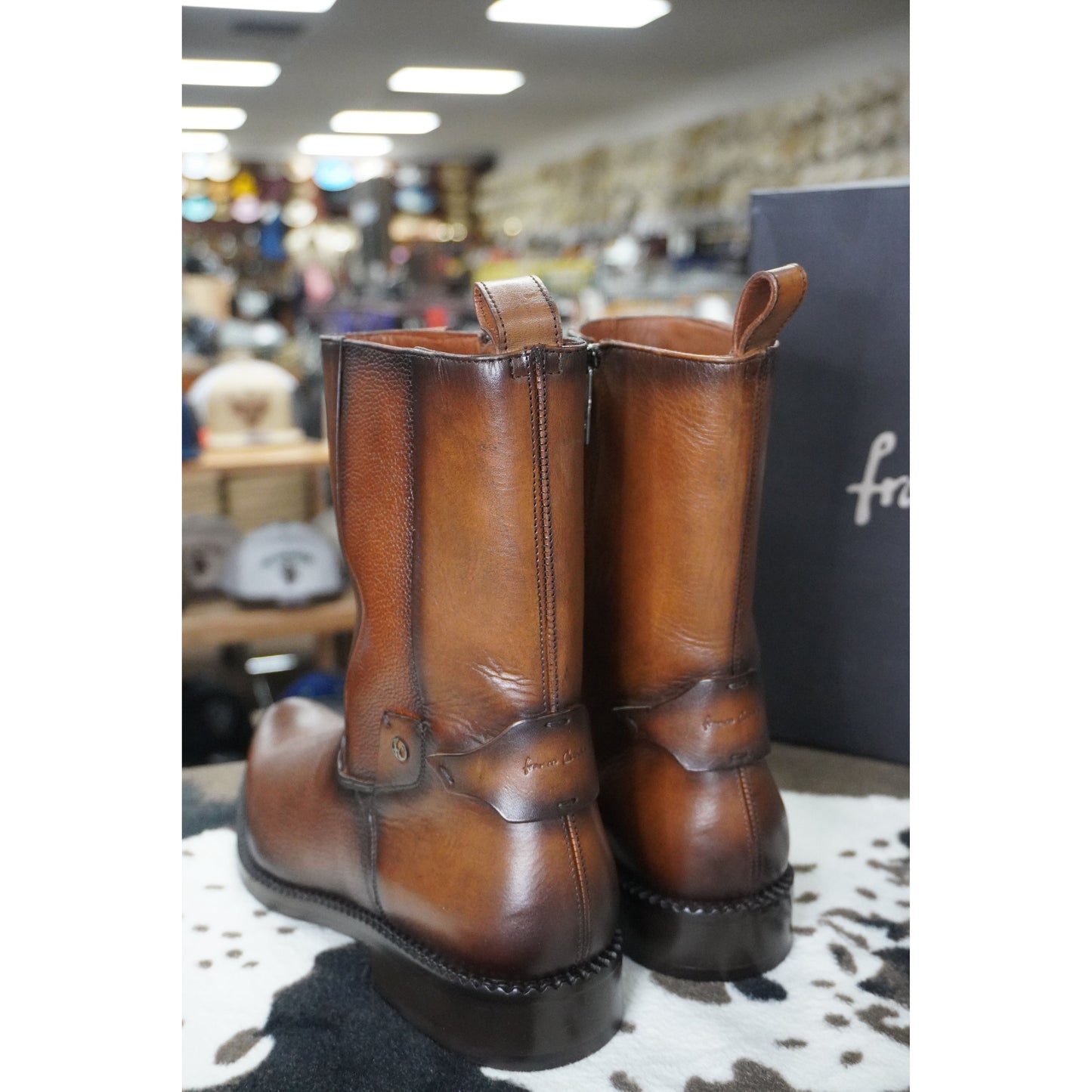 Cuadra Bota Venado Diego Miel/Ternera Paris Almendra