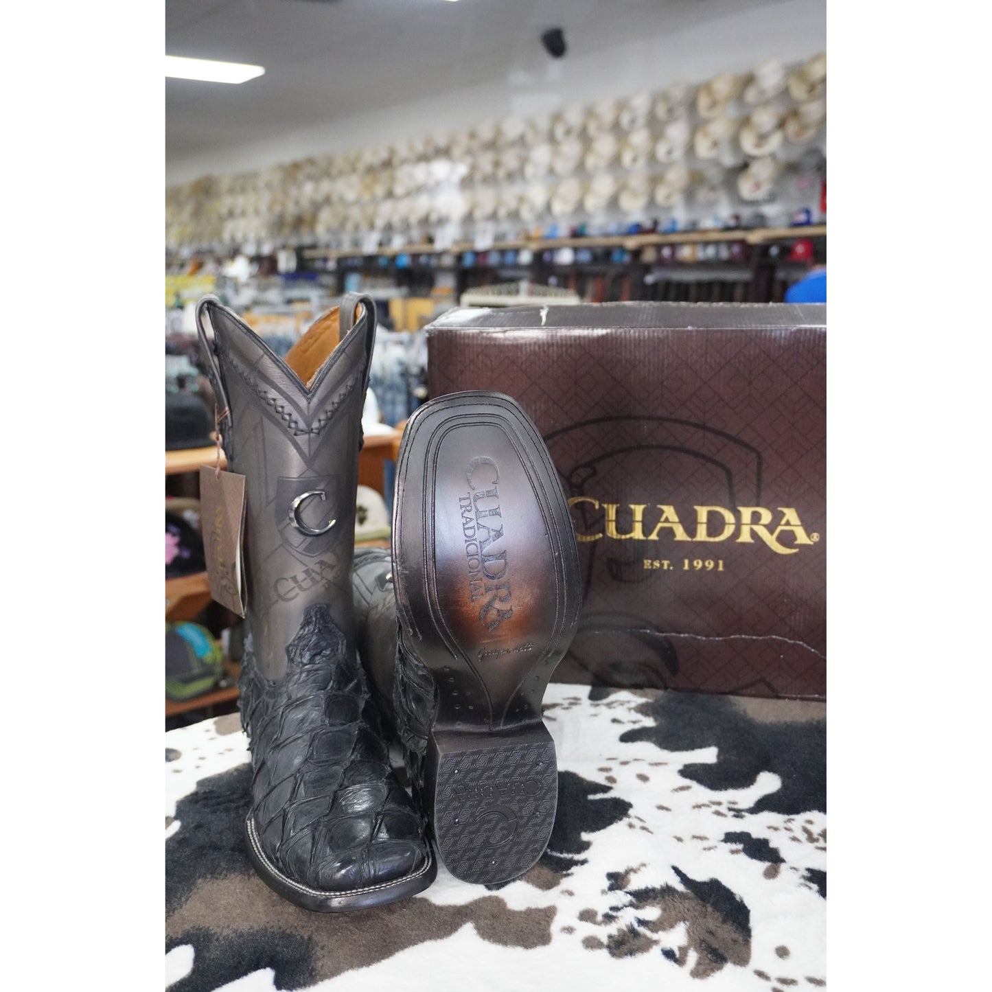 Cuadra Hombre Bota de Pirarucu Negro Vidreado