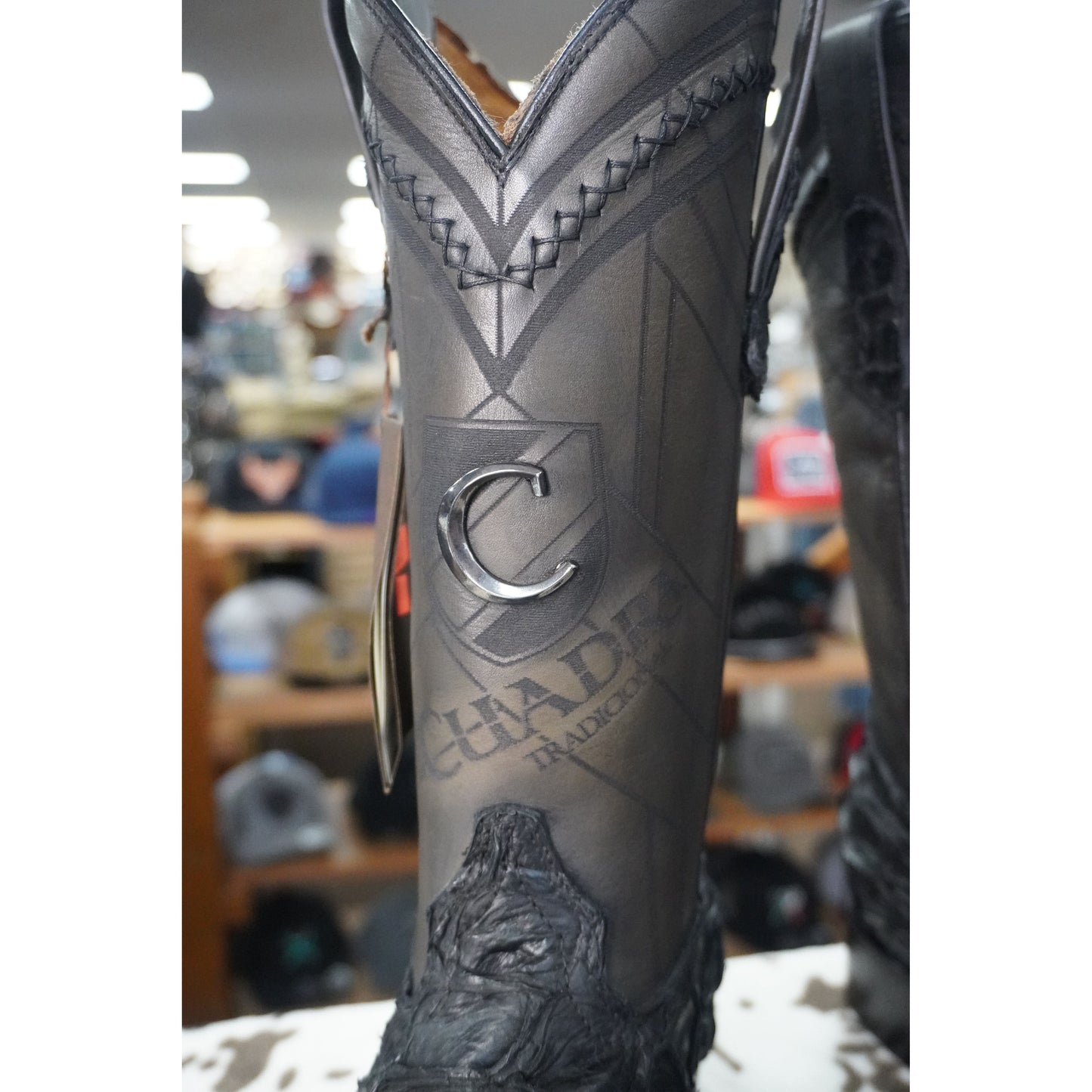 Cuadra Hombre Bota de Pirarucu Negro Vidreado
