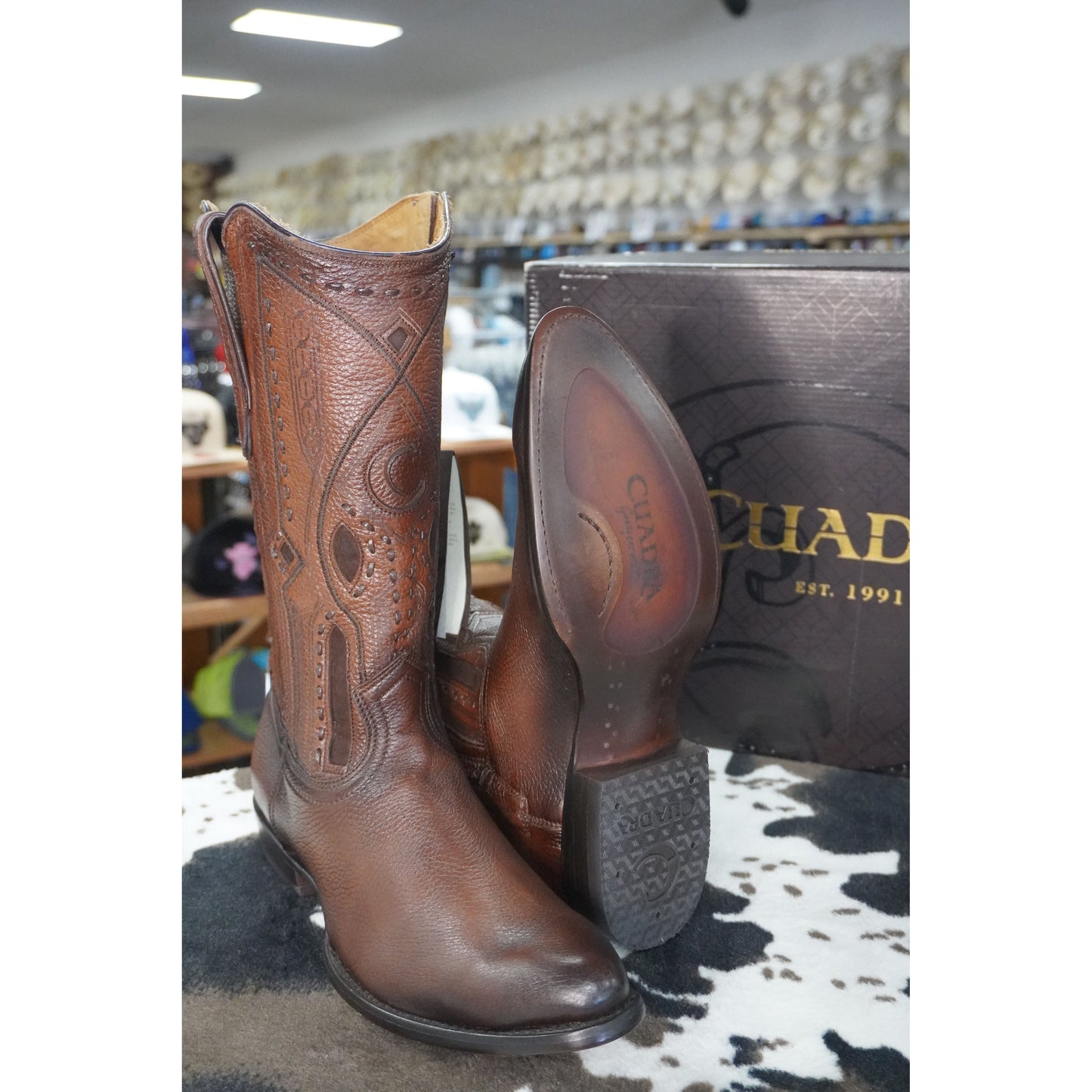 Cuadra Bota De Venado Italiano Copenage Cafe