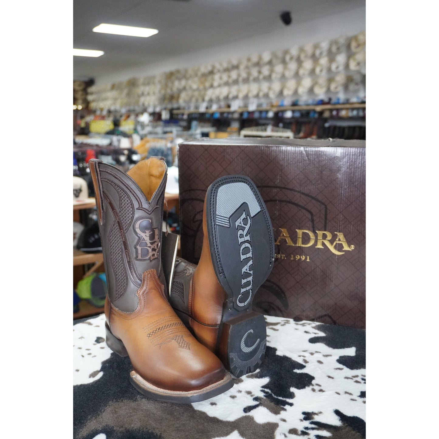 Cuadra Hombre Bota de Res Crust Base Satro Arena