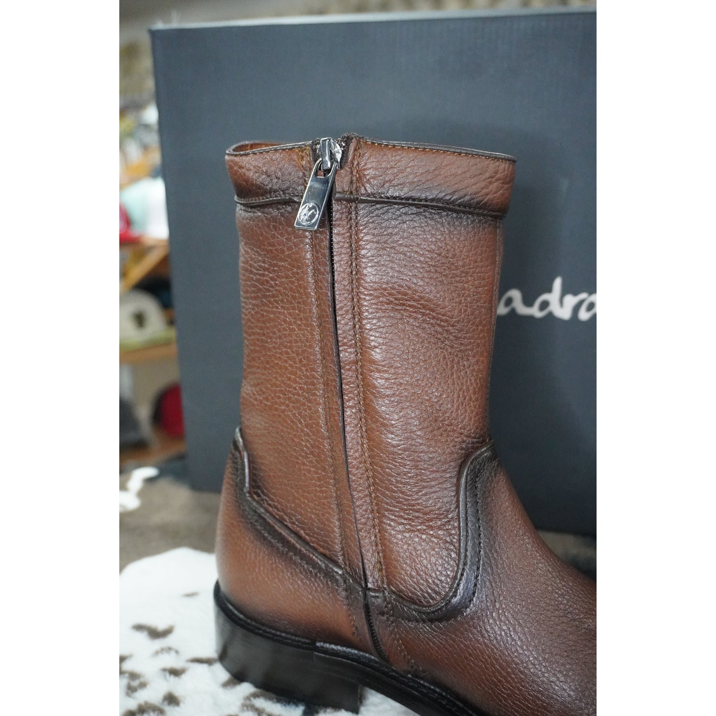 Cuadra Hombre Bota Venado Crosta Almendra