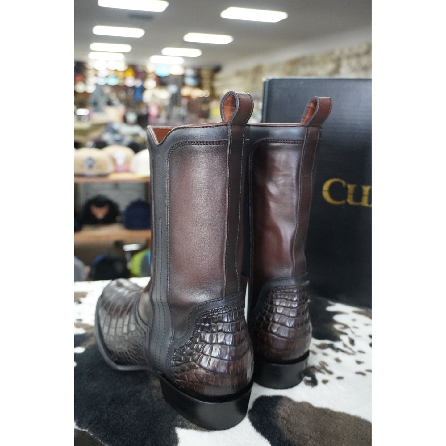Cuadra Bota De Alligator Lomo Belly Luxo Moka