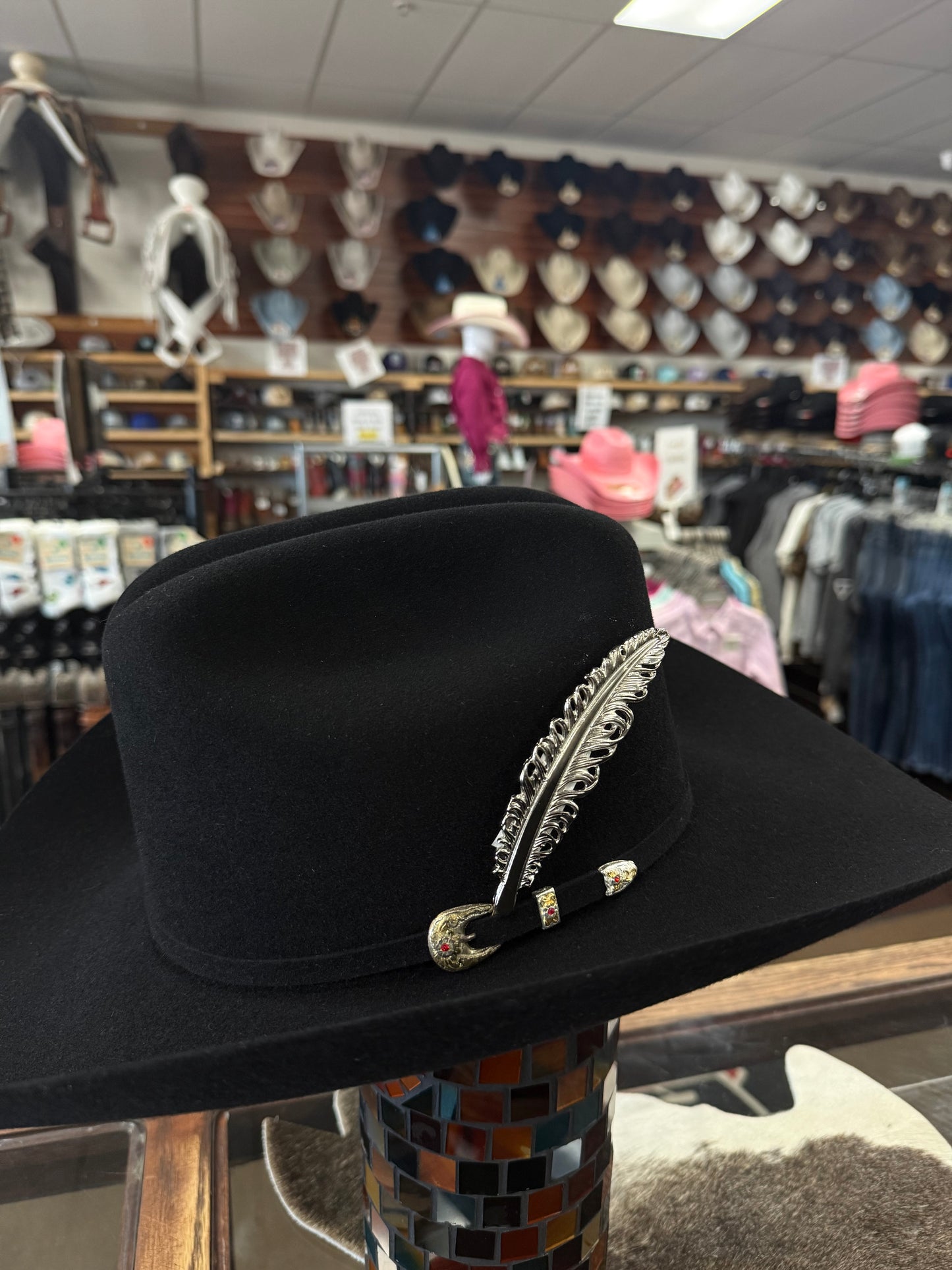 Silver/Silver Hat Feather