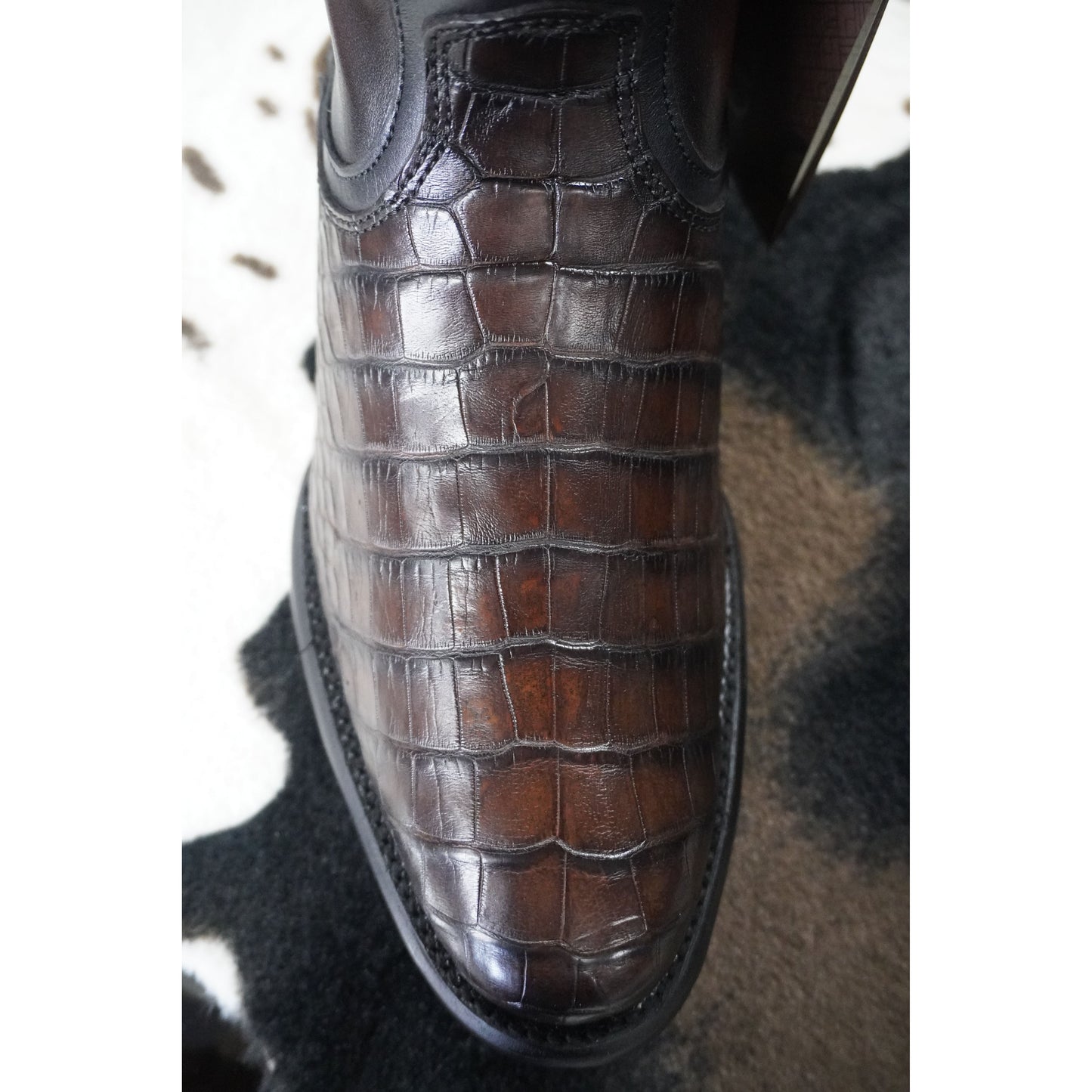 Cuadra Bota De Alligator Lomo Belly Luxo Moka