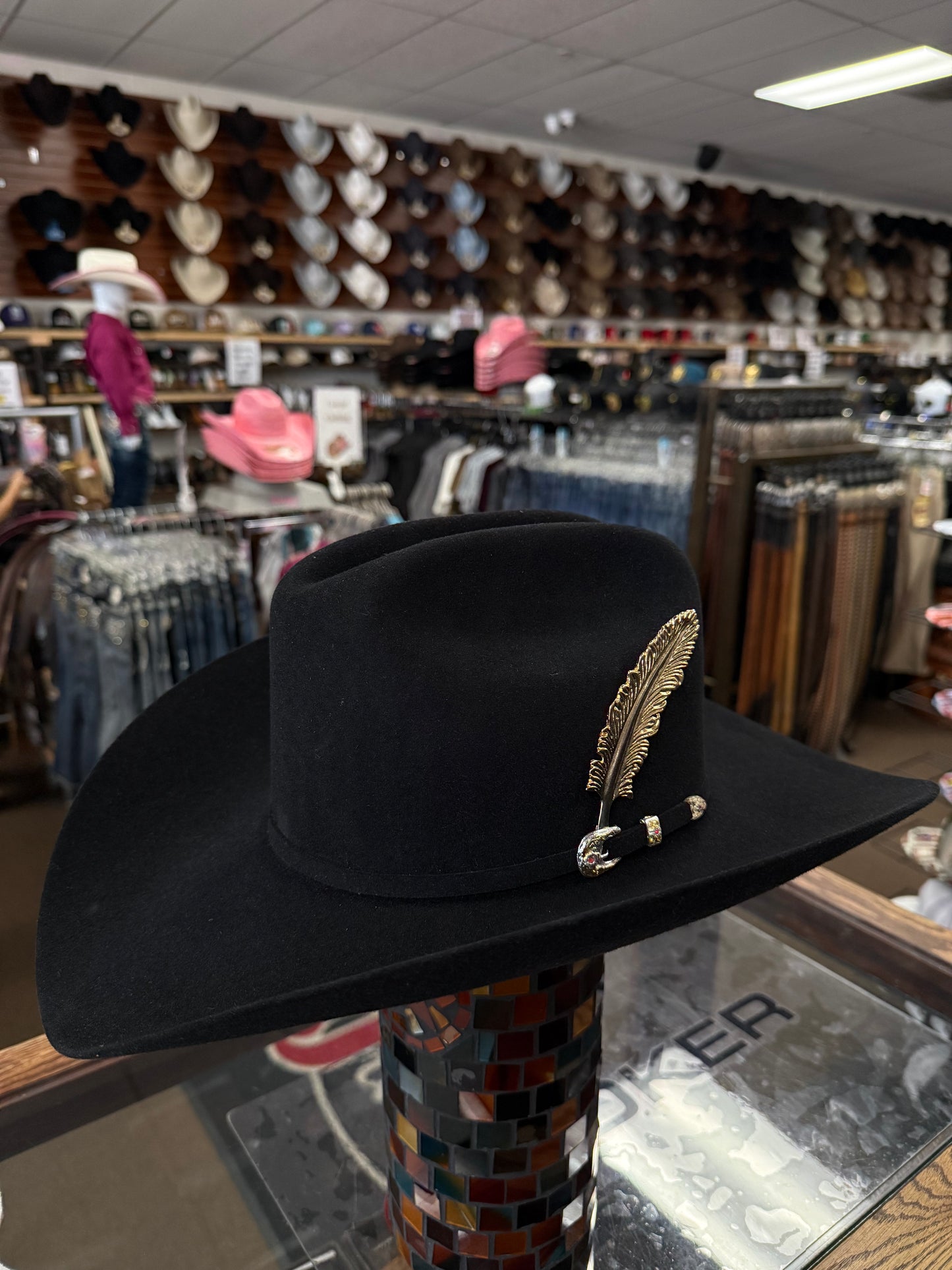 Gold/Gold Hat Feather